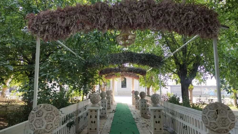بهترین باغ تالار همدان برای برگزاری مراسم عروسی رویایی